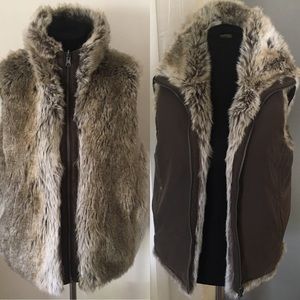 Weatherproof Garment Company faux fur vest